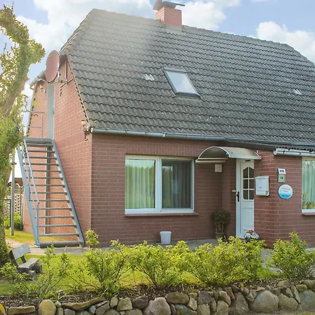 Moderne In Meeresnaehe In Tarnewitz, Cleaning Included *